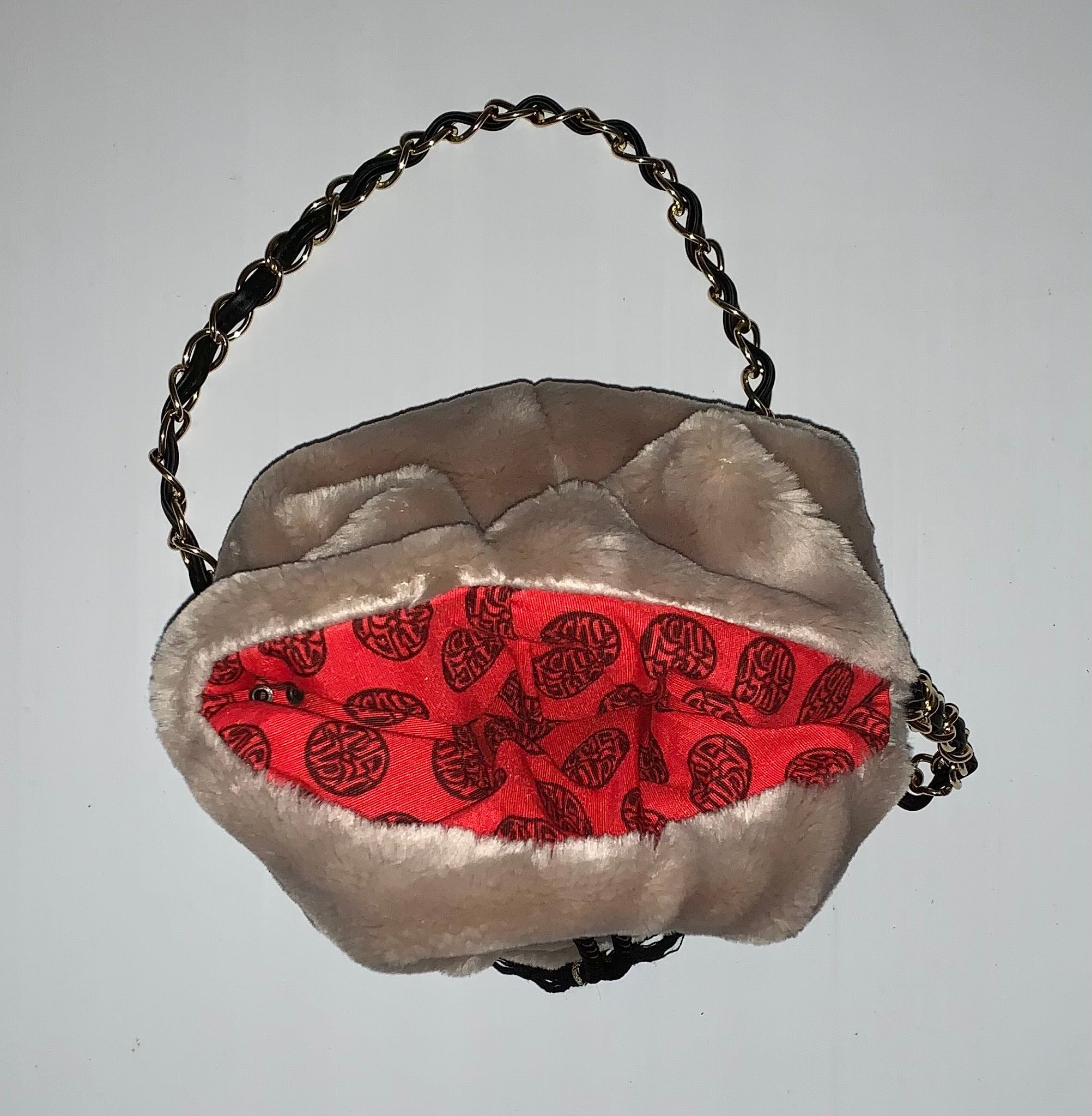 BUCKET BAG IN PELLICCIA